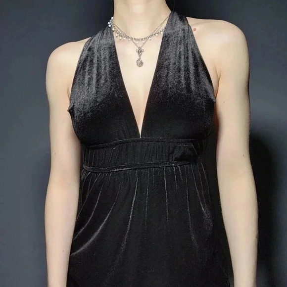 Vintage 90s elegant low cut black velvet babydoll halter maxi dress - Picture 8 of 11